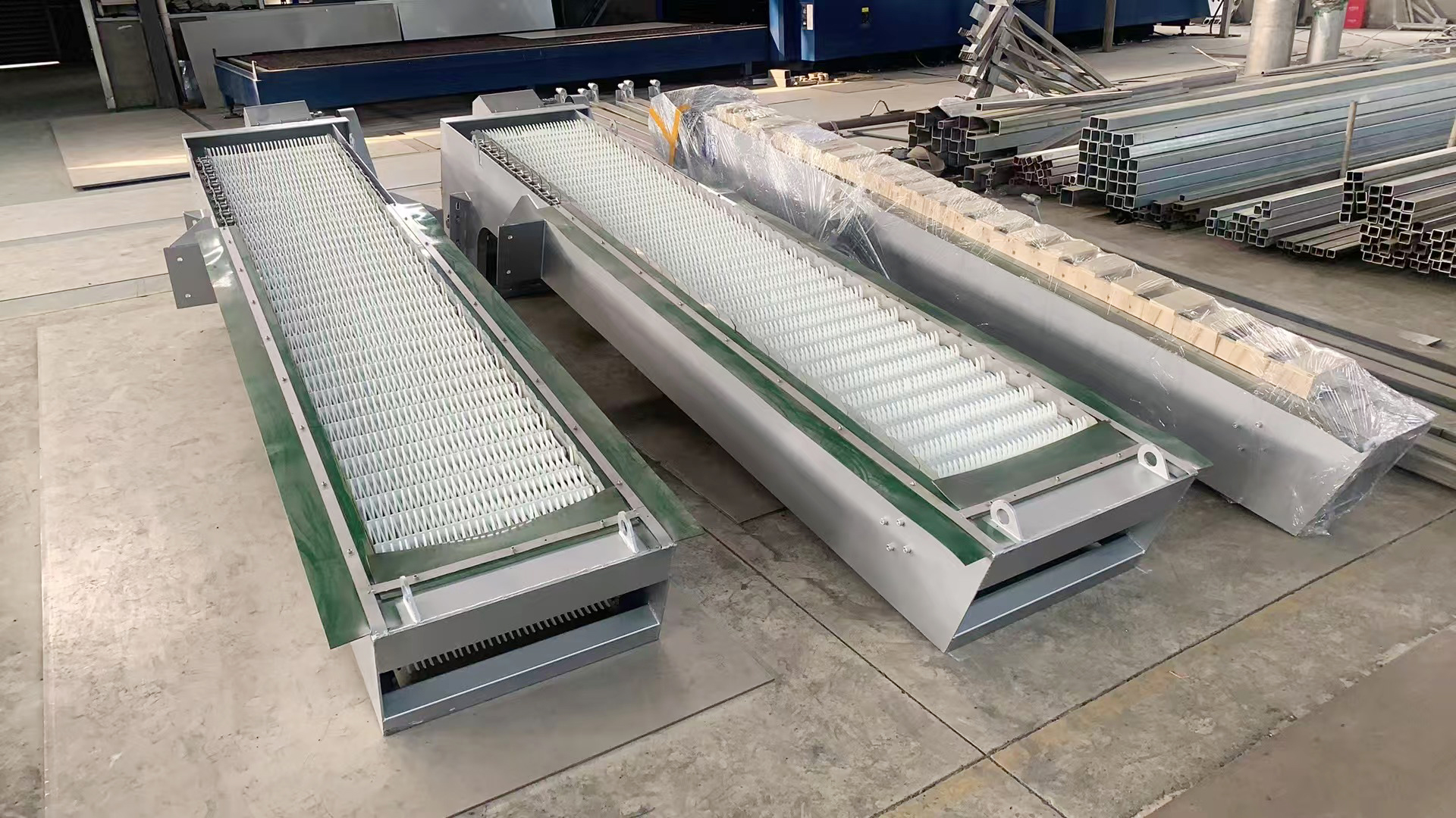 回轉(zhuǎn)耙式格柵除污機(jī)是保障整個水處理系統(tǒng)順暢運行的基石。